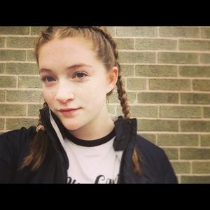 Meet your Posher, Olivia